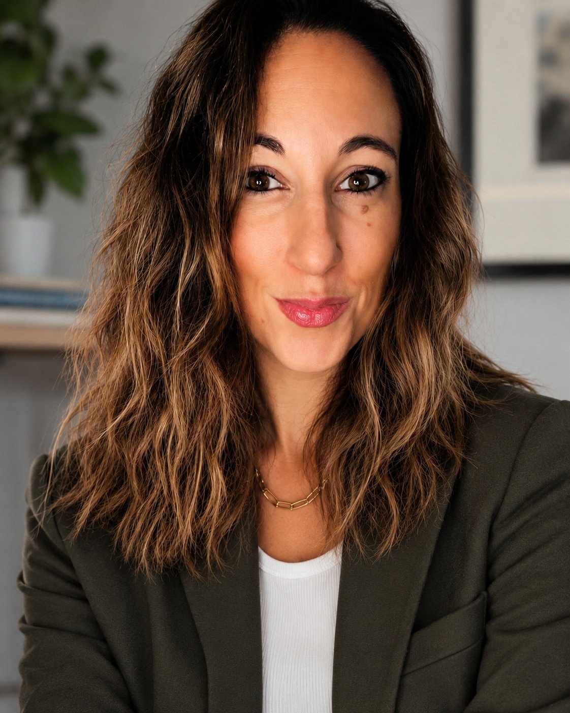 Alicia Pagano — speaker, coach, and Emotionally Intelligent Systems Builder